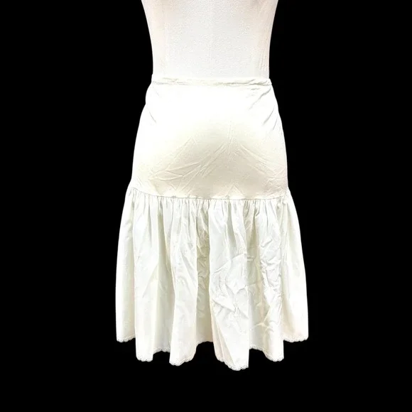 Vintage Kayser Ivory Ruffle Lace Trim Half Slip Petticoat Made USA Knee Length - Picture 2 of 4